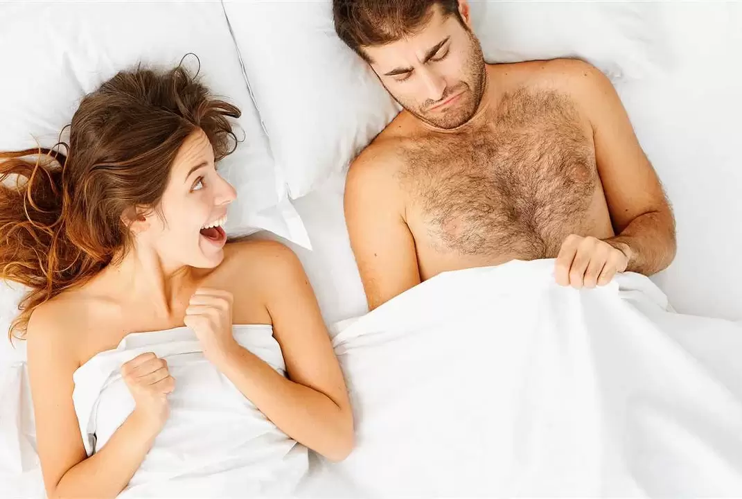Uno dei vantaggi dell'ingrandimento del pene di un uomo è la soddisfazione del suo partner sessuale. 
